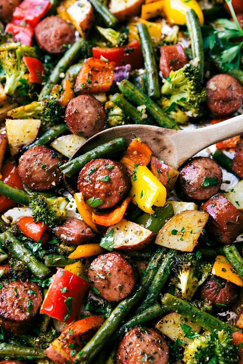 One Pan Healthy Sausage and Veggies - Chelsea's Messy Apron