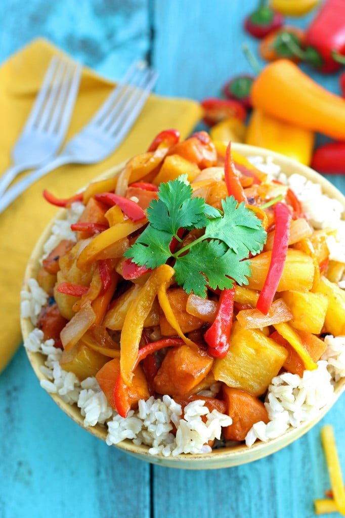 {Healthy} Vegetarian Sweet and Sour Stir Fry