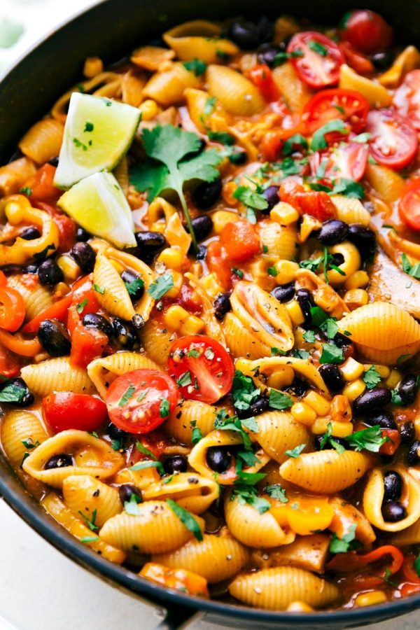 One Skillet Chicken Enchilada Pasta - Chelsea's Messy Apron