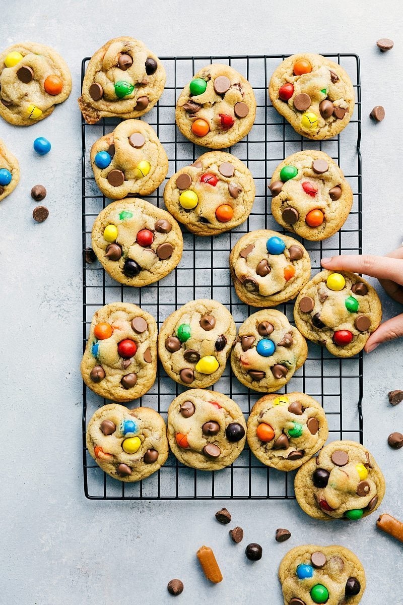 Caramel Stuffed Cookies Chelsea S Messy Apron