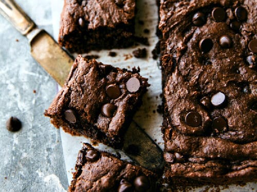 Applesauce Brownies (No Beans!) - Chelsea's Messy Apron