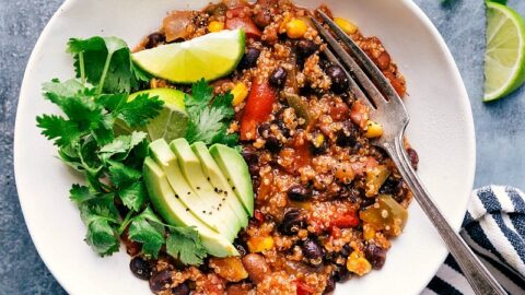 Mexican Quinoa (Slow Cooker Recipe!) - Chelsea's Messy Apron