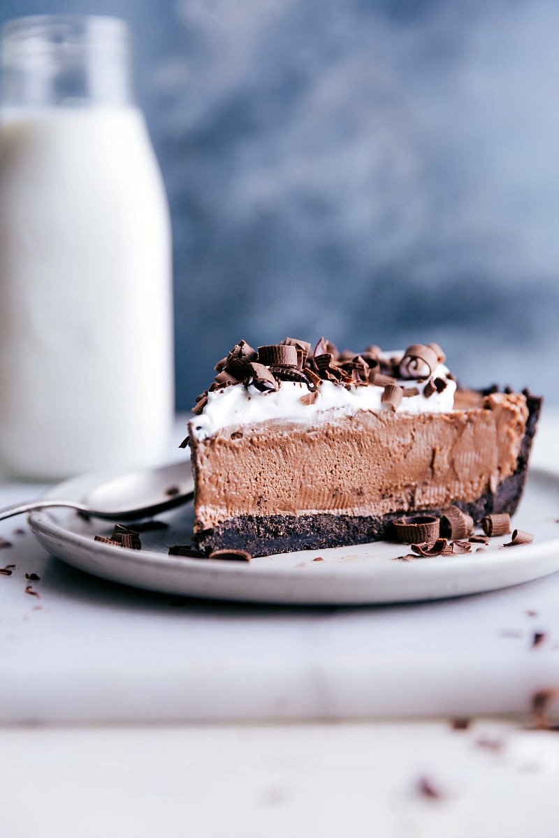 The Best No Bake Nutella Cheesecake Recipe | Life Love & Sugar