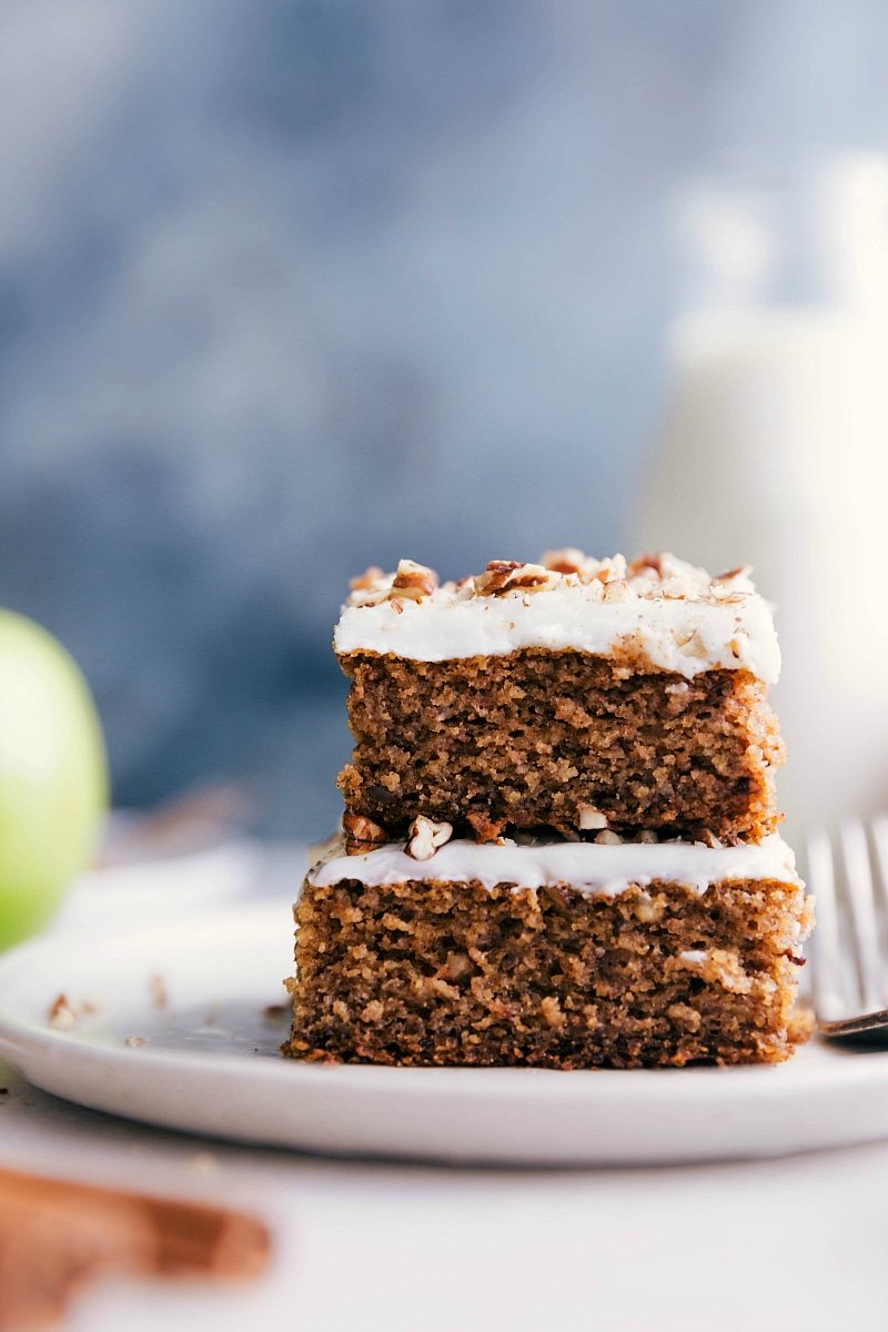 Applesauce Cake {Naturally Gluten Free} | Chelsea's Messy Apron