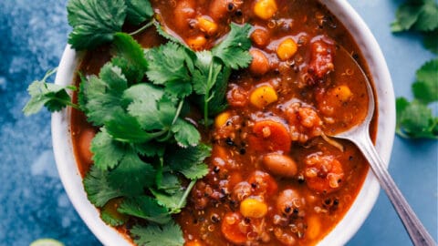 Crockpot Chicken Quinoa Soup - Chelsea's Messy Apron