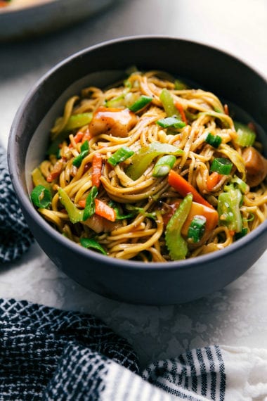 Chicken Chow Mein {In 30 Minutes!} - Chelsea's Messy Apron