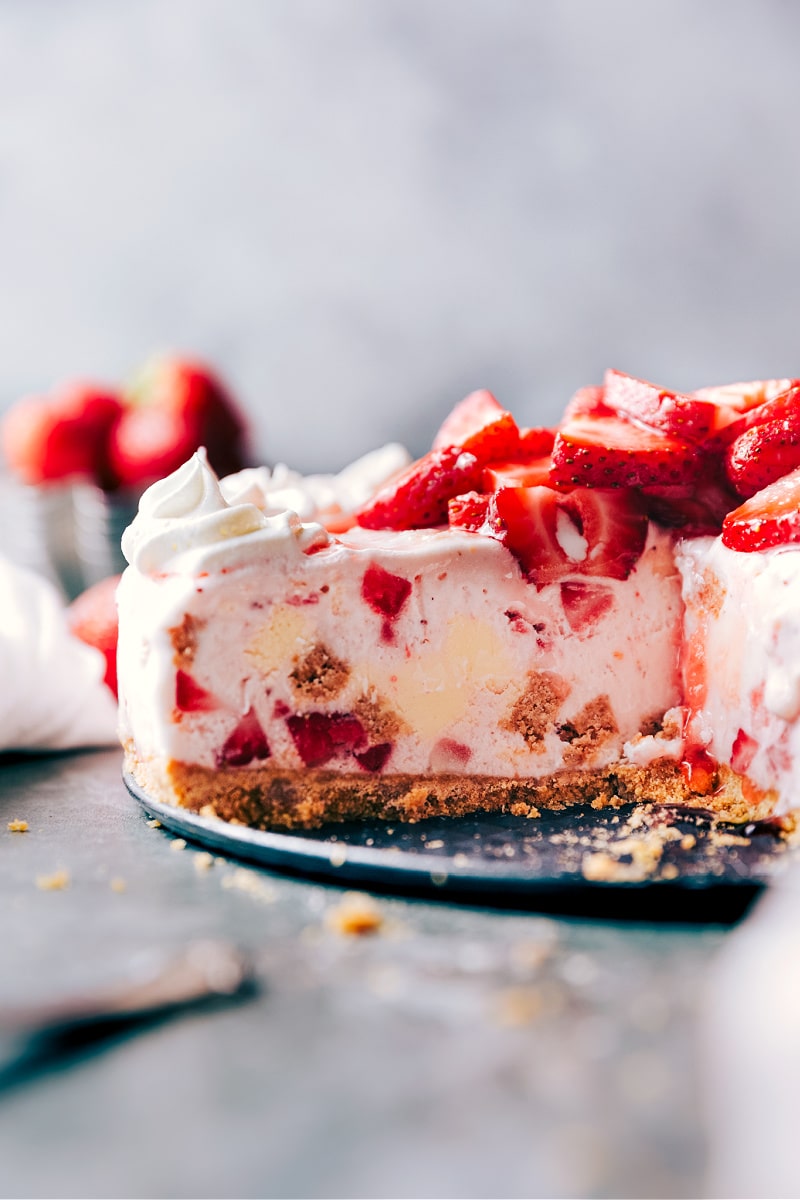 Strawberry Cheesecake Ice Cream Cake - Chelsea's Messy Apron