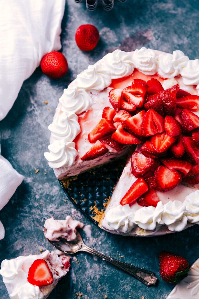 Strawberry Cheesecake Ice Cream Cake - Chelsea's Messy Apron