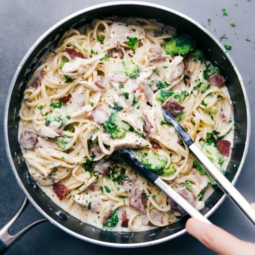 Chicken Broccoli Alfredo (Lightened Up!) - Chelsea's Messy Apron