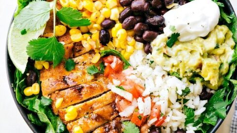 https://www.chelseasmessyapron.com/wp-content/uploads/2017/02/Chicken-Burrito-Bowls3-480x270.jpg