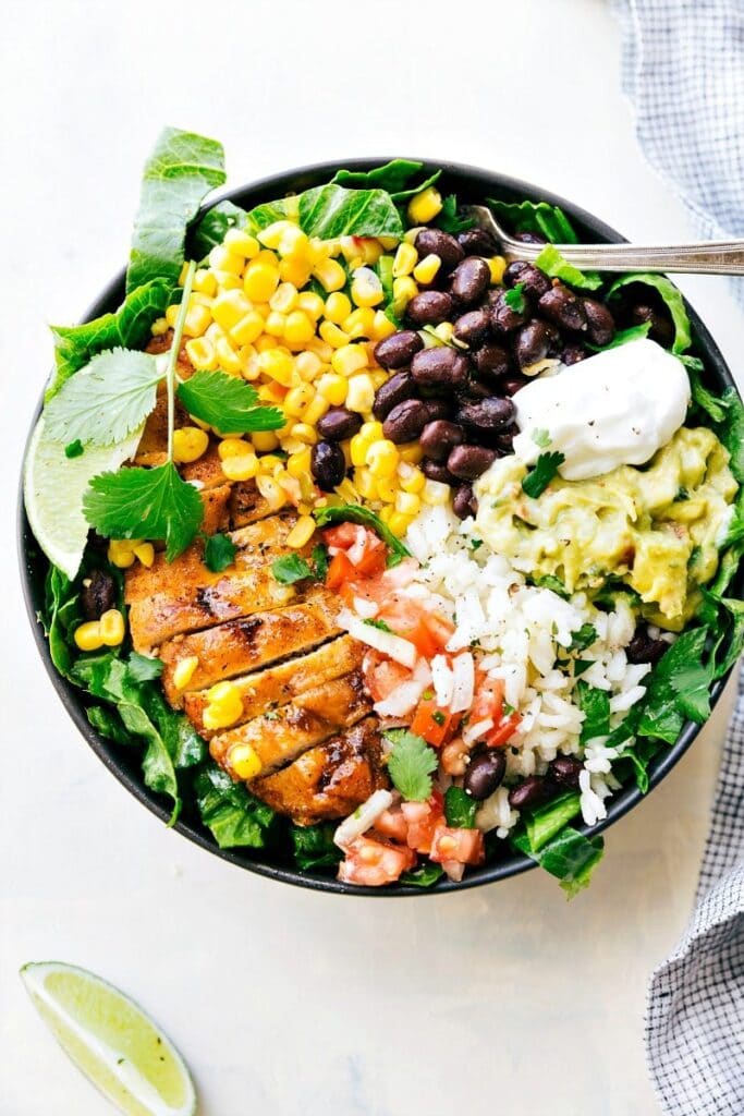 Chicken Burrito Bowls {Meal Prep} - Chelsea's Messy Apron