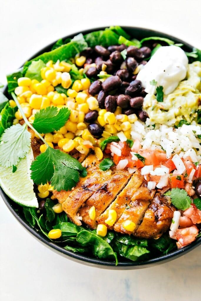 Chicken Burrito Bowls {Meal Prep} - Chelsea's Messy Apron