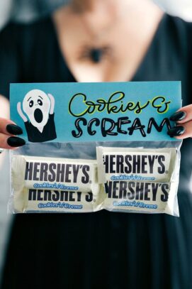 Free Halloween Treat Bag Toppers - Chelsea's Messy Apron