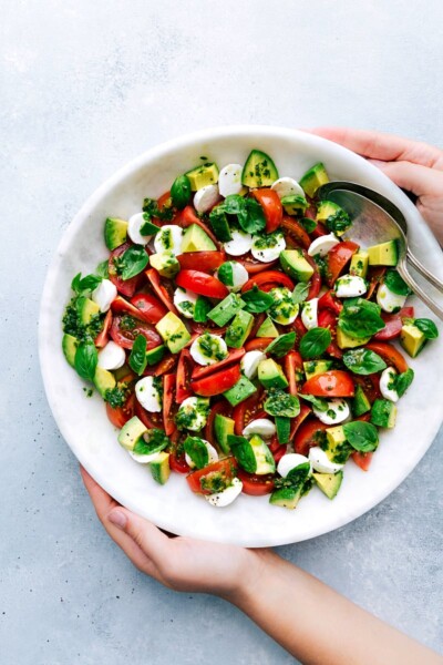 Caprese Salad (the BEST Dressing!) - Chelsea's Messy Apron