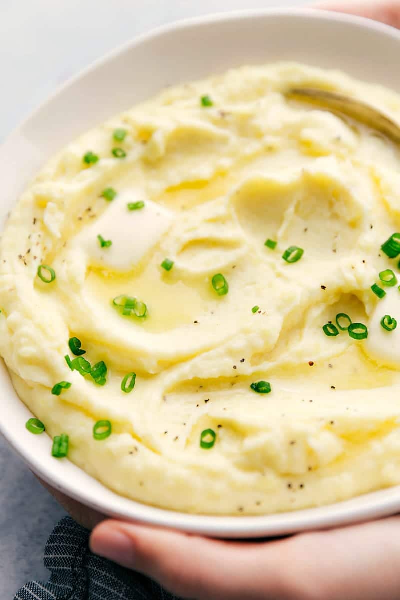 Mashed Potatoes {The BEST} | Chelsea's Messy Apron