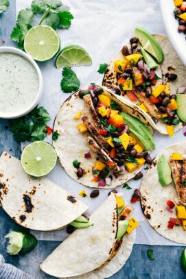 Jamaican Jerk Tacos {with a Mango Salsa!} - Chelsea's Messy Apron