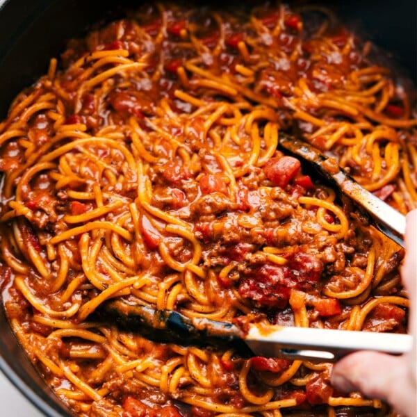 Taco Spaghetti (ONE POT!) - Chelsea's Messy Apron