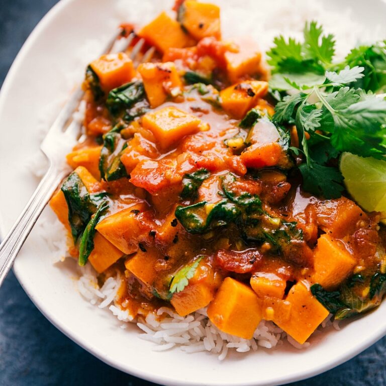 Sweet Potato Curry (Easy to Make!) - Chelsea's Messy Apron