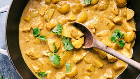 Easy yellow hot sale chicken curry