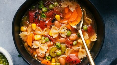 The BEST Vegetable Soup - Chelsea's Messy Apron
