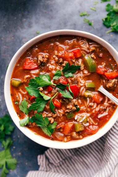 Stuffed Pepper Soup {LOADED with flavor!} - Chelsea's Messy Apron