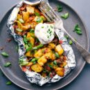 Baked Potato Foil Packs (With Sausage!) - Chelsea's Messy Apron