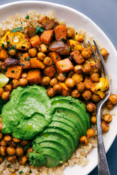 Buddha Bowl (With an Herby Sauce) - Chelsea's Messy Apron