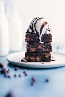 Brownie Recipe (SUPER Fudgy!) - Chelsea's Messy Apron