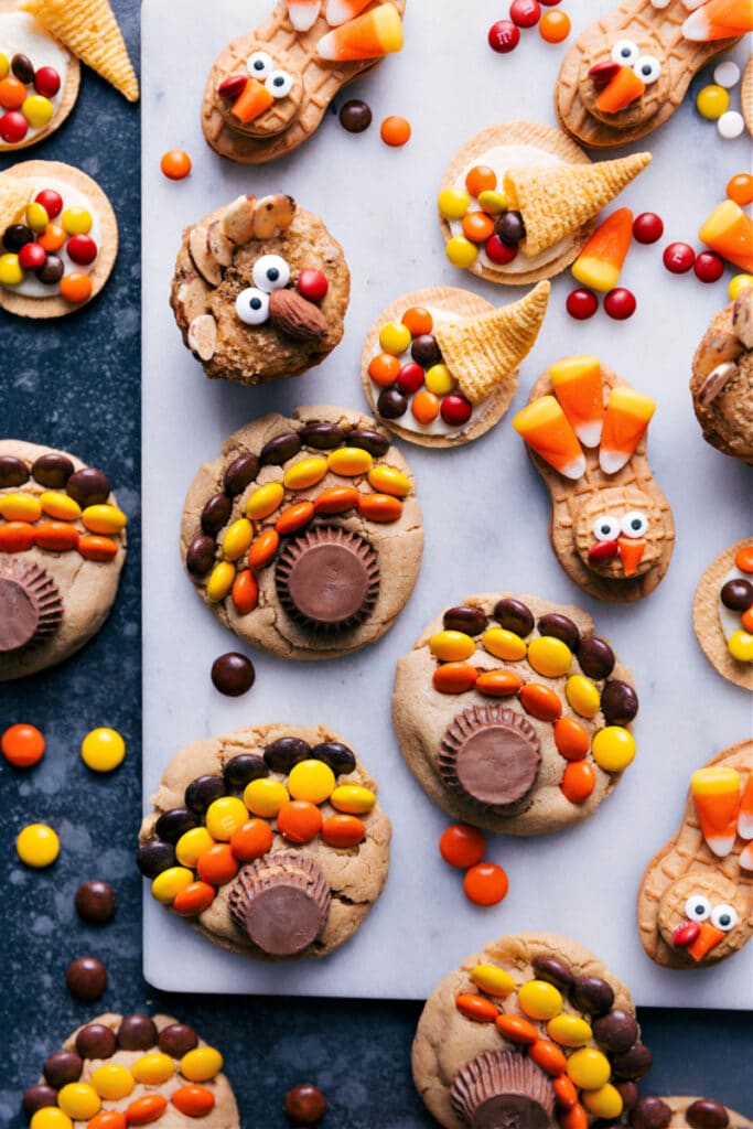 Thanksgiving Cookies - Chelsea's Messy Apron