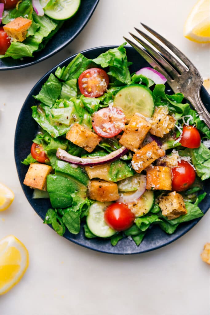 Lemon Vinaigrette (Quick & Easy!) - Chelsea's Messy Apron