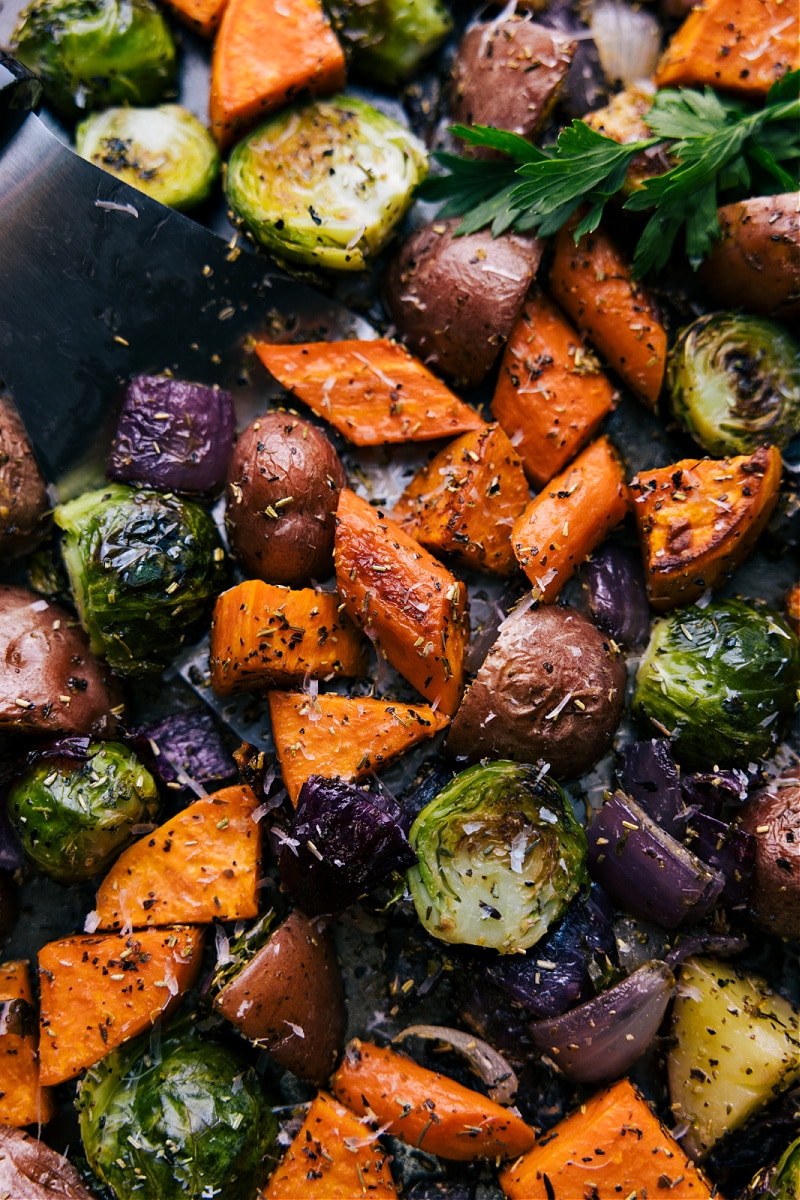 Roasted Vegetables (BEST Seasoning!) - Chelsea's Messy Apron