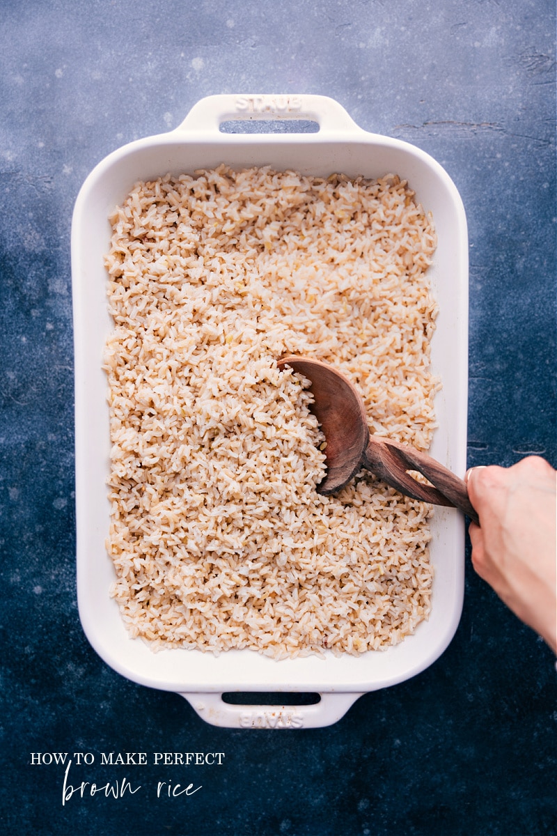 https://www.chelseasmessyapron.com/wp-content/uploads/2023/01/How-To-Make-Brown-Rice-3.jpeg