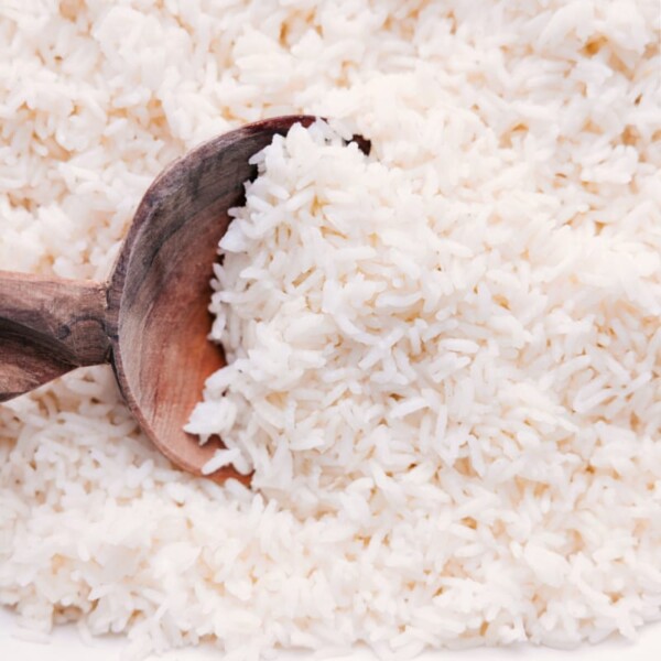 How to make white rice ready to be served.